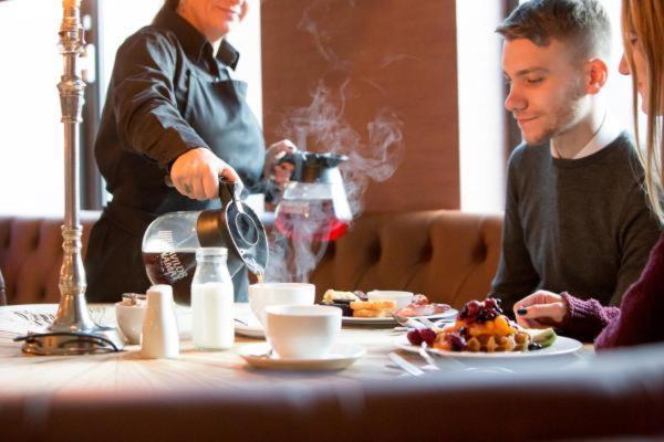 The George Best Hotel Belfast Bagian luar foto